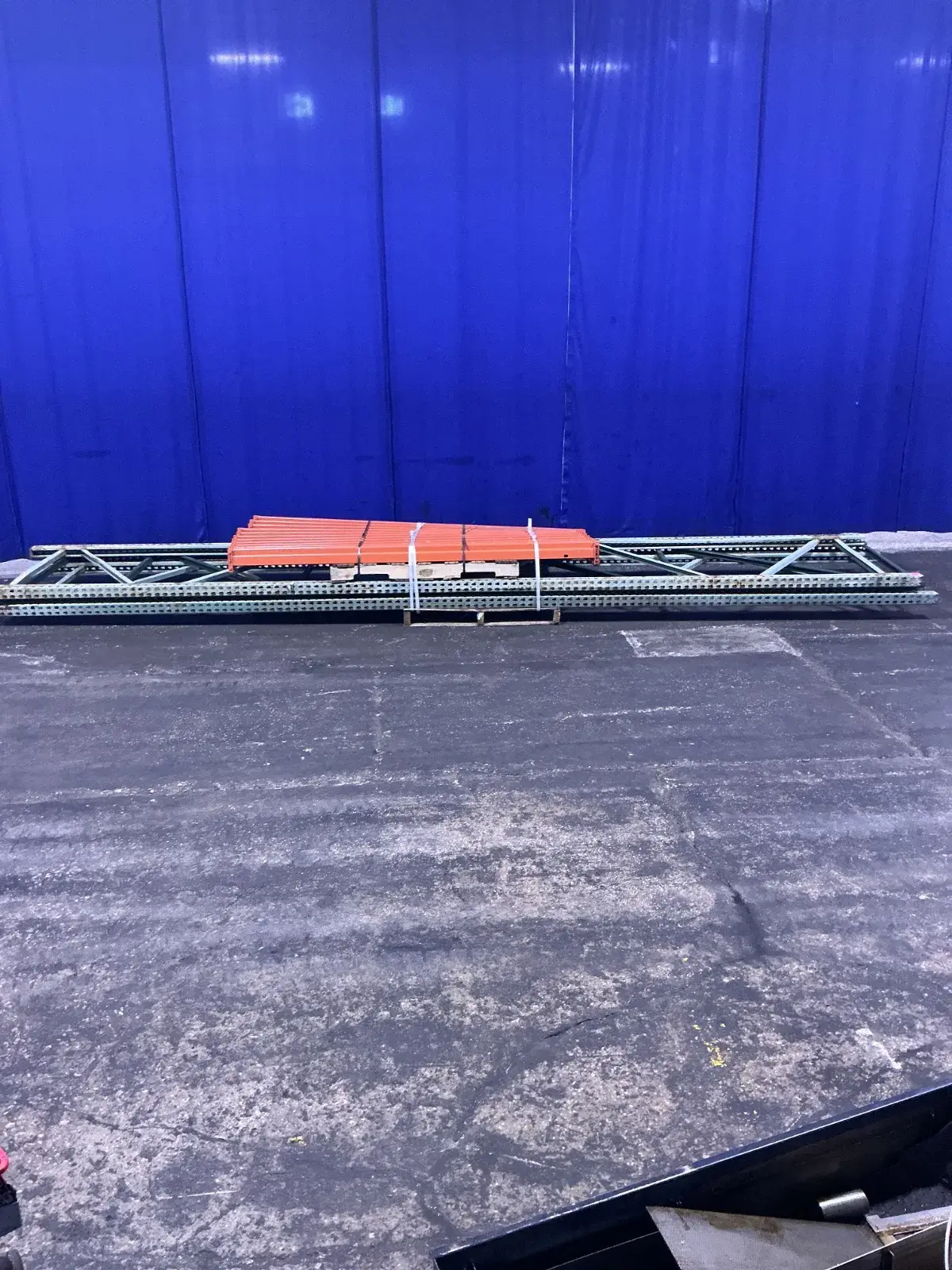 44” X 241” Pallet Racking  - Teardrop