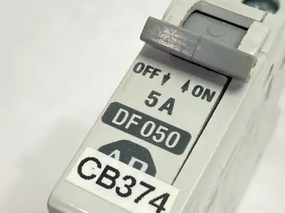 1492-CB1DF050 | Allen Bradley  Ser B Circuit Breaker 1-Pole 5A 300V - Used