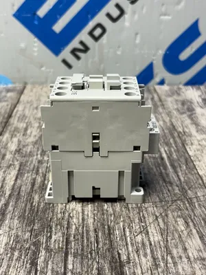 Allen-Bradley 700-CF310D SER. A w/ 100-SA02/100-SA20 Definite Purpose Contactors | ESS Industrial Equipment Sales (8)