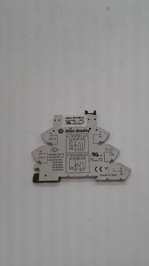 Used ALLEN-BRADLEY ALLEN-BRADLEY TERMINAL BLOCK 700-HL52Z24 SER.A Terminal Blocks | ND Industrial Surplus #1225067