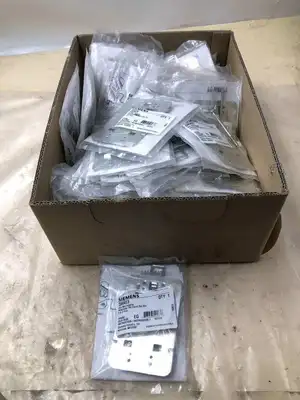 Siemens DRAE3 3 amp 4 Pole DIN Rail Adapter for Type EG Frame -Lot of 60 NIB
