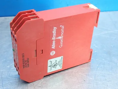 USED ALLEN BRADLEY 440RB23020