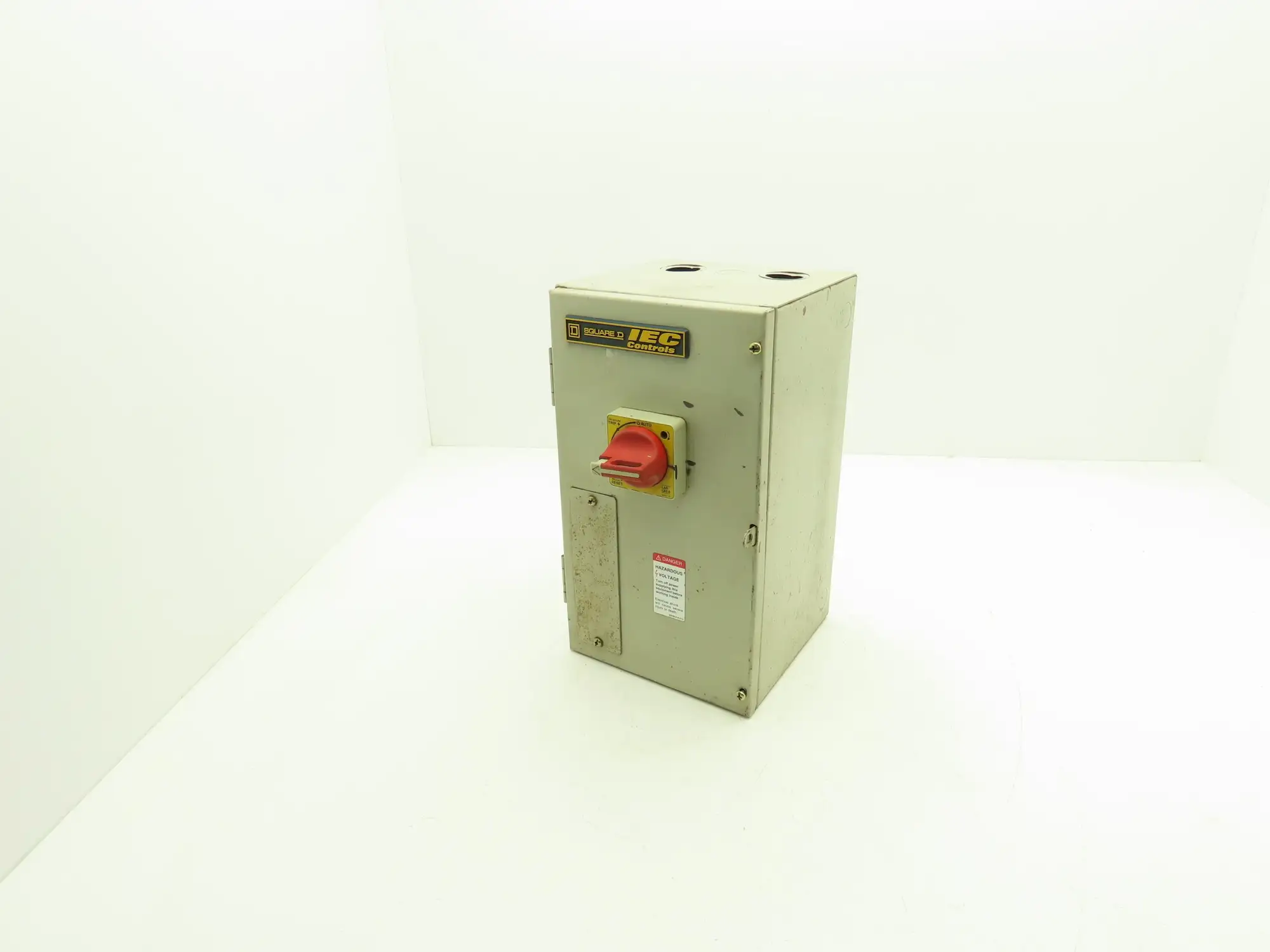 Square D IEC Combination Motor Controller 460V 10Hp
