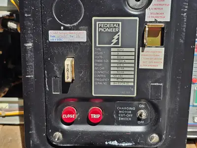 Used FEDERAL PIONEER 50H3 Switchgears British Columbia CA | Lenmark #1427011