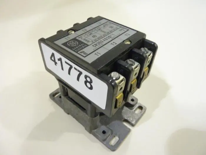 Used GENERAL ELECTRIC (G.E.) CR353AD3D.1 PLC Contactors Michigan US | Ideal Machinery #691351