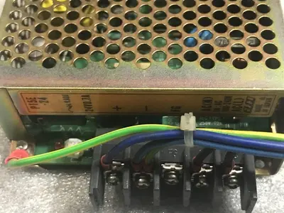 USED ELCO P15E-24 POWER SUPPLY 24 V0 7A / AC100-240V IN