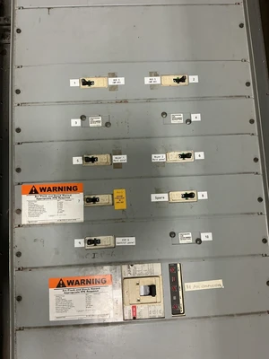 Used EATON/CUTLER-HAMMER _UNKNOWN_ Electrical Panels Ohio US | Equipment Recovery Corp. #1332321