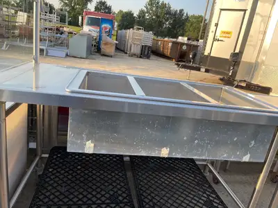 Used Falcon Restaurant Supply Used 60" Stainless Steel Ice Down Salad Bar Buffet - SS207 Food Displays Illinois US | Falcon Restaurant Supply #1375990