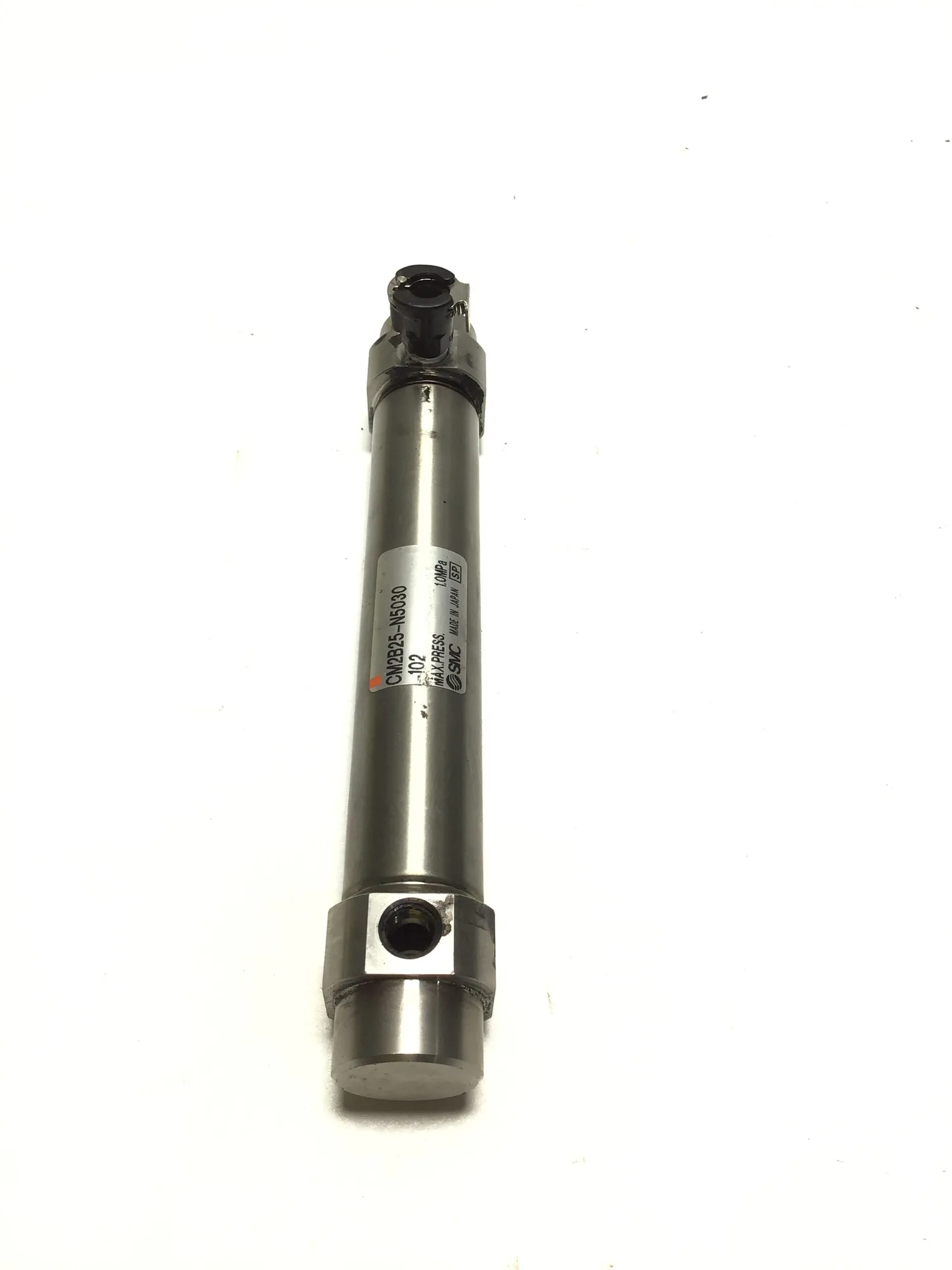 USED SMC 📦 MODEL: CM2B25-NB030 — PRECISE AND CONSISTENT ACTUATION