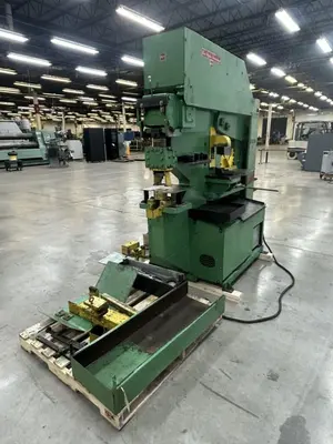 Used UNI-HYDRO 95-24 Ironworkers Georgia US | The Equipment Hub #685190