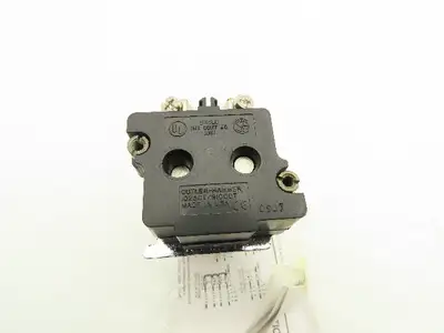 Eaton Cutler-Hammer 10250T6097 Illuminated Selector Switch 4-Position 30mm