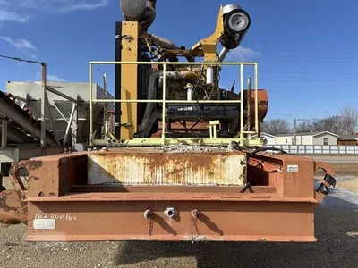 USED 2002 UNIVERSAL 130x150