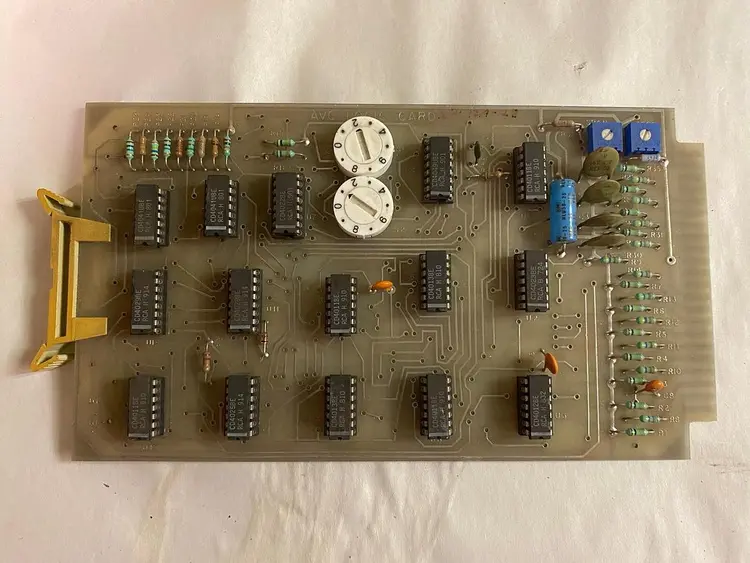 Used AVC 10124E Industrial Controls Ohio US | Surplus Asset Holdings #1238584