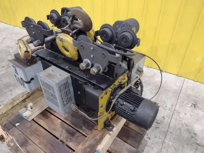 3 TON DETROIT CABLE HOIST: STOCK #22136
