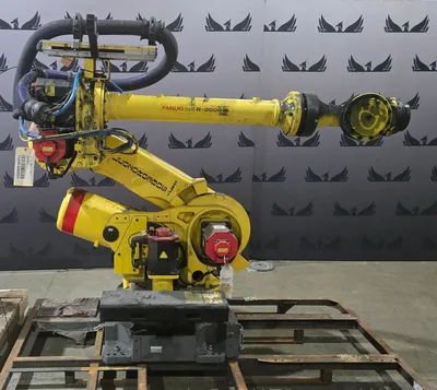 Used 2016 FANUC FANUC R-2000iB/185L + R-30iB Robots Michigan US | iGAM Industrial Marketplace #1144104
