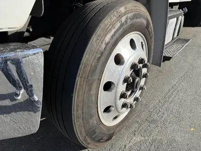 USED 2020 FREIGHTLINER M2 106