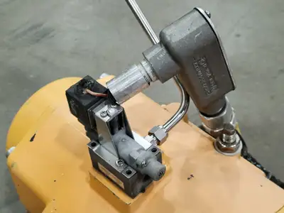 USED CRANE FLOWSEAL 05