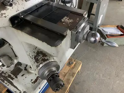 Acra AM2V 3HP Variable Speed Vertical Milling Machine – Power Feed, DRO, Tooling, New 1996!