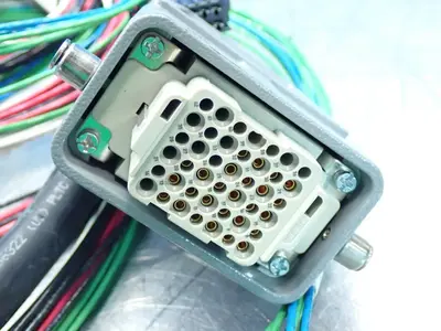 NEW FANUC EE6263102001