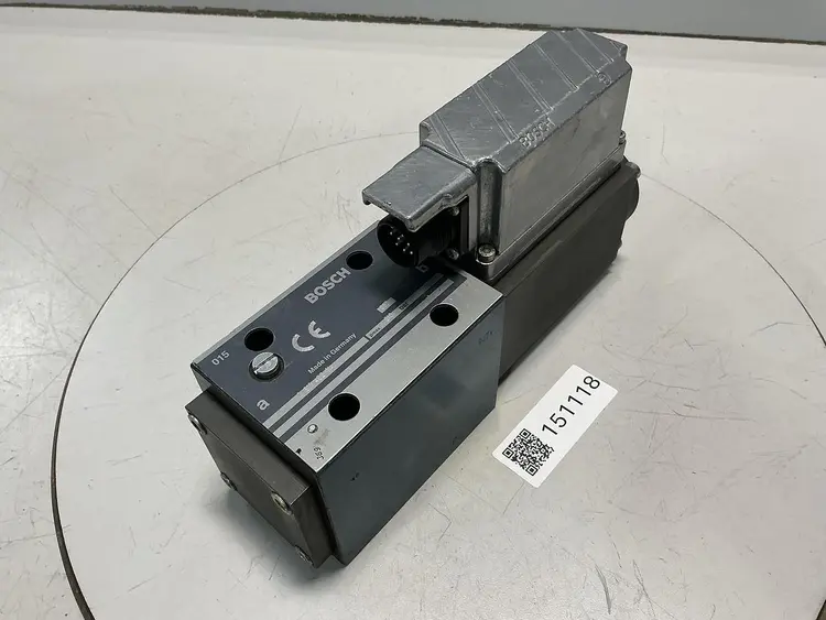 Used BOSCH 0 811 402 114 Valves/Fittings Michigan US | Ideal Machinery #690964