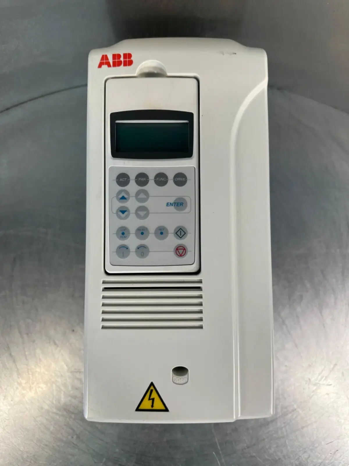 Used ABB ABB ACS800-U1-0009-5+N685 P901 Variable Speed Drives South Carolina US | Palmetto Automation #1502839