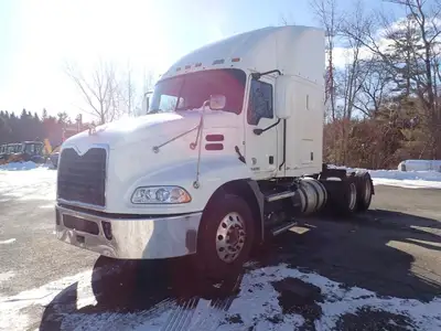 Used 2018 MACK PINNACLE CXU613 Conventional trucks Massachusetts US | Brookside Equipment Sales #1422197