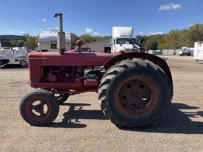Used 1948 INTERNATIONAL HARVESTER W-4 Agricultural Tractors Michigan US | Miedema Asset Management Group #1580132