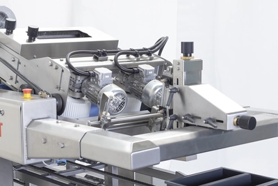 New | in-Stock BECOM MFG ADVANCED Food Formers California US | BakeryEquipment.com #1554849