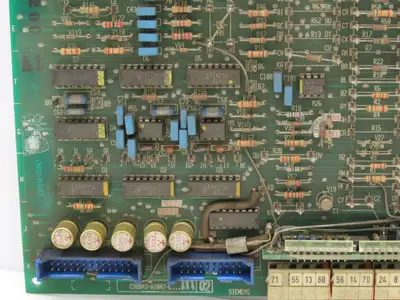 Siemens C98043-A1047-L Printed Circuit Control Board Slot Rack PCB