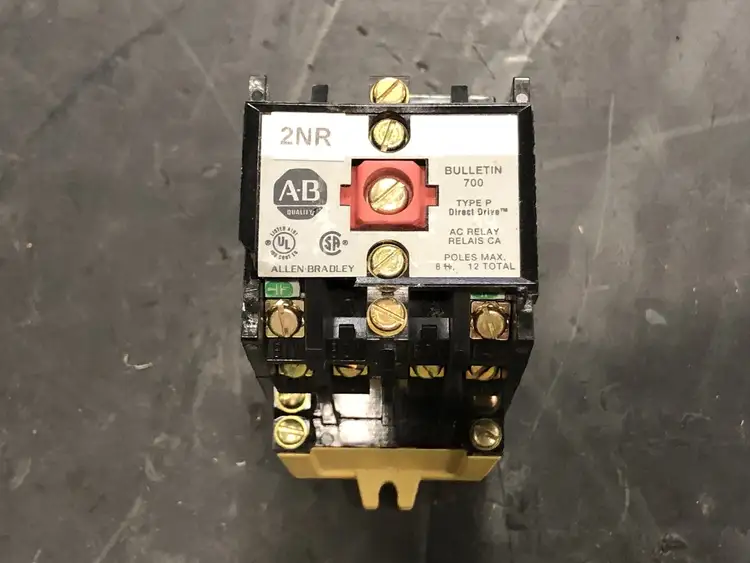 Used ALLEN-BRADLEY 700-P200A1 Misc Electrical & Power Parts British Columbia CA | Lenmark #246905