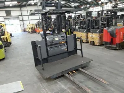 USED 2021 CROWN SP3510-30