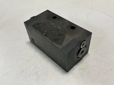 USED VICKERS DGMX2-5-PP-FW-S-30