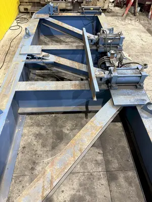 250 TON X 21' CAMBCO HYDRAULIC BEAM CAMBERING / BENDING MACHINE: YOBRO #24412