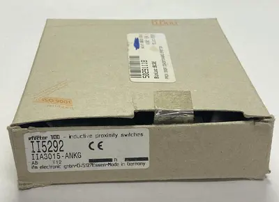 Used EFECTOR IIA3015-ANKG Relays & Switches | Surplus Asset Holdings #1205684