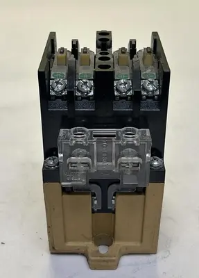 USED ALLEN-BRADLEY 700-P800A1