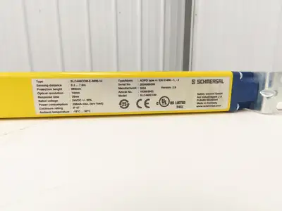 Schmersal SLC440COM-ER-0890-14 Safety Light Curtain Transmitter & Receiver Set