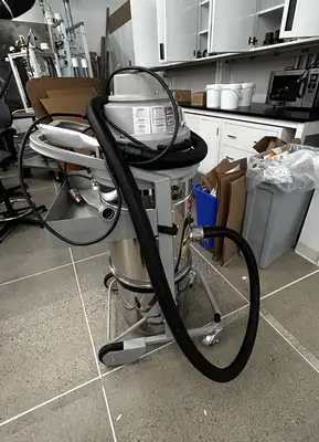 Used _UNKNOWN_ _UNKNOWN_ Vacuum Cleaners New York US | Apex Group #1550634