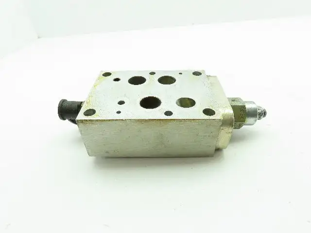 Used SUN HYDRAULICS _UNKNOWN_ Parts (Hydraulics and Pneumatics) | Arrow Industrial #636610