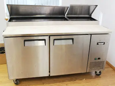 BISON BPT 67", 2 Door, Pizza Prep Table Refrigerator Commercial NSF