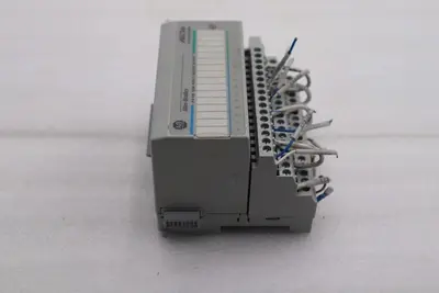 ALLEN BRADLEY 1794-IB10X0B6 24 VDC SINK INPUT/SOURCE OUTPUT STOCK #L-419
