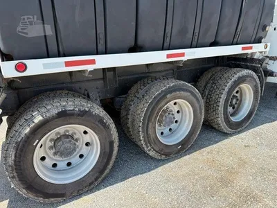 USED 2014 PETERBILT 567