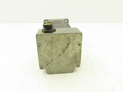 Industrial Devices Corp P33V Stepper Motor 5 Pin 16mm Shaft