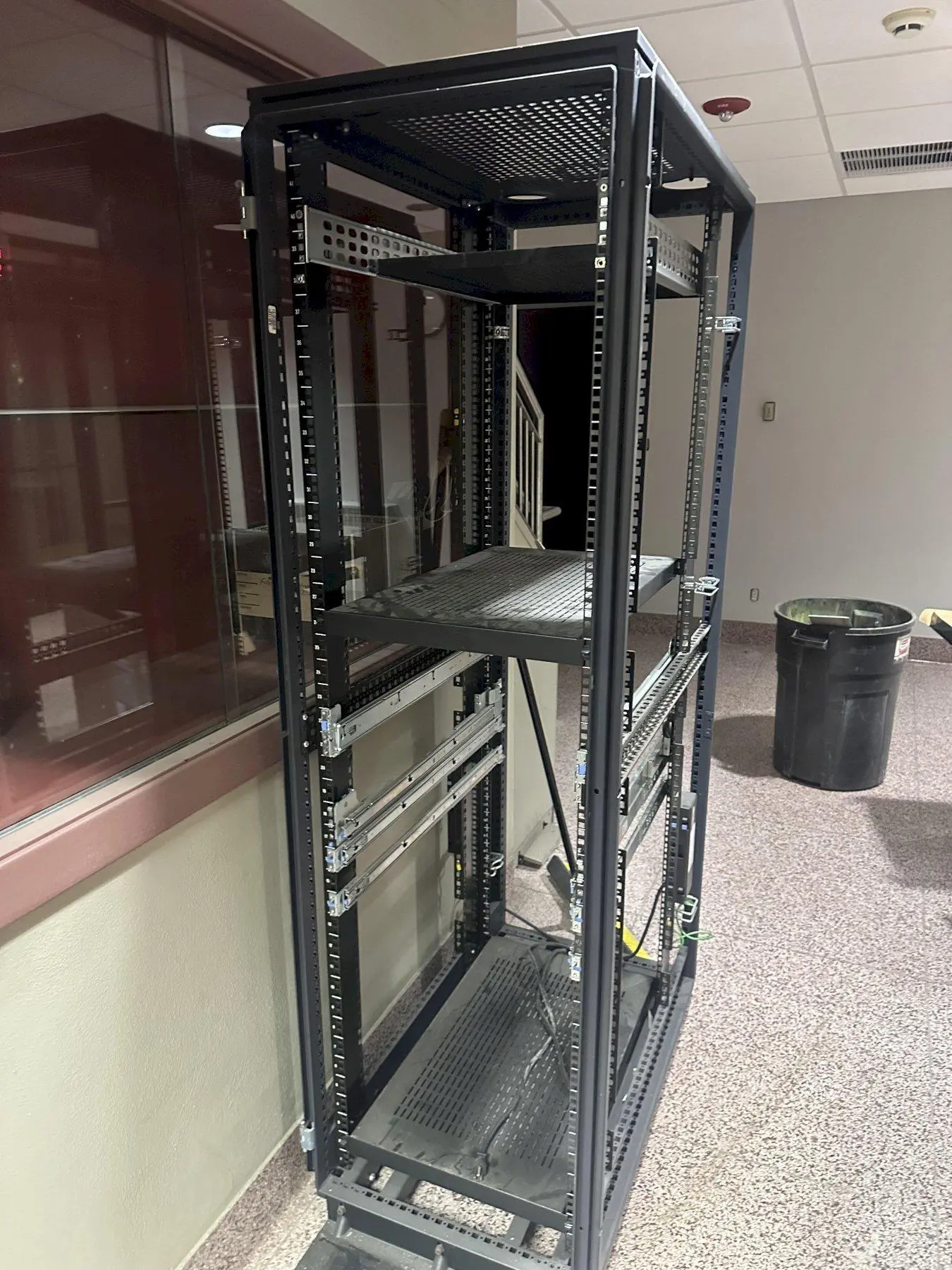 SERVER RACK: STOCK #23699