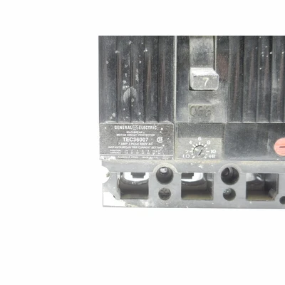 General Electric 3 Pole 7Amp Breaker