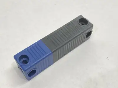 USED SCHMERSAL MAGNETIC LATCHING SAFETY SENSOR ACTUATOR RST 36-1-R