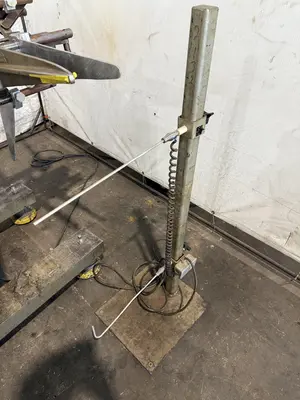 2,000 LB. X 18" JACO VARIABLE SPEED UNCOILER. STOCK # 0779725