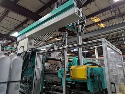 2015 ARBURG 920S-5000-1300/400 2-COLOR Injection Molding Horizontal/Vertical | Machinery Network (12)
