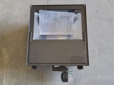 New | in-Stock HUBBELL MVK-0400S-266 Lighting British Columbia CA | Lenmark #249155
