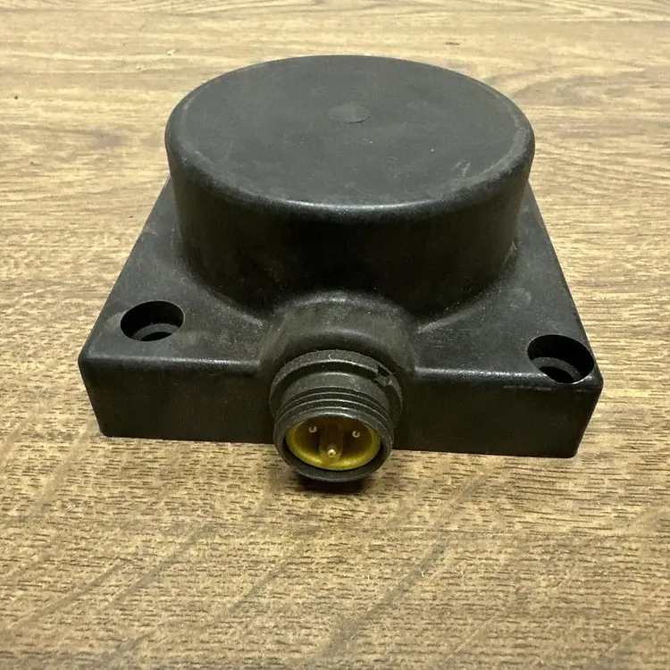 New | in-Stock NAMCO EE530-84400 Proximity Sensors Ohio US | Surplus Asset Holdings #1206146