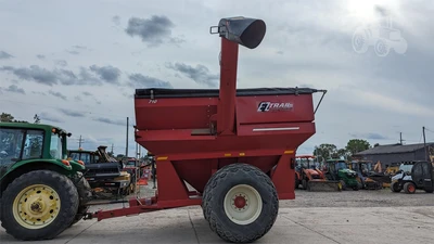 USED E-Z TRAIL 710